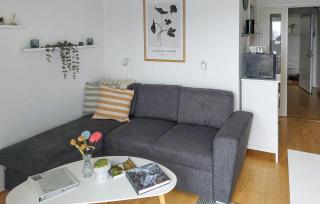 Cozy Apartment In Aakirkeby With Wifi - Åkirkeby - 8