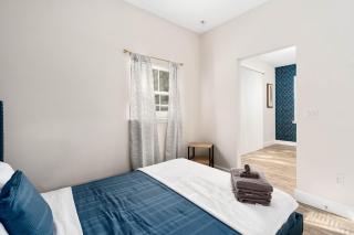 SUPER LUXE- SLEEPs 17 - DESIGNs & NEAR Disney - 1