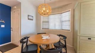 Condo, HOA pool, close to Bagnell Dam, amazing views - Lake Ozark - 4