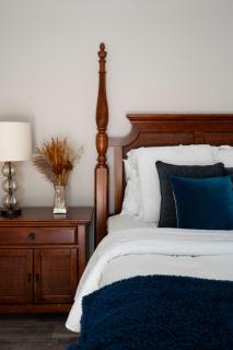 Mins to ATX most iconic eateries, bar and places - 6