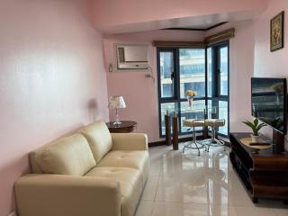 Grand Riviera Suites 1201 Near US Embassy and St Luke's Medical Center Extension Clinic SLEC by Prime Stay - Manila - 5