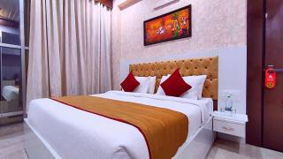 Hotel Cloud Near Delhi Airport - Nova Deli - 1