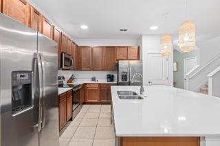 SUPER BOHO 25 - 9BDR-7BAs SLEEP 22 wAMENITIEs - 2