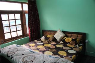 Khadim Villa & Travel Planners - Srinagar - 5