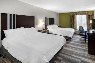 Holiday Inn Express Hotel & Suites Cincinnati-Blue Ash by IHG - 9