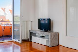 Cherry City Stay Apartment With Parking - Happy Rentals - Zagreb - 1