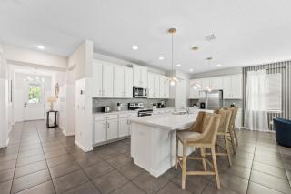 SUPER BOHO 90 - 10BDR - LOFT POOL AMENITIEs - 1