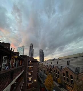 Modern flat overlooking Shoreditch - London - 6