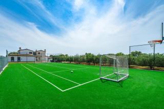 Holiday house Lera Rovinj, with football field, sauna, jacuzzi - Rovinj - 0