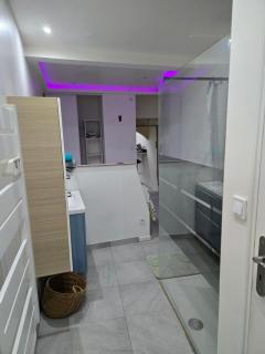 Appart 40m2 indépendant, confortable avec terasse - Lunel - 7