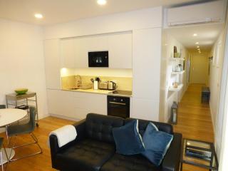 Charming Lisbon equipped AC lift parking 4p - 0