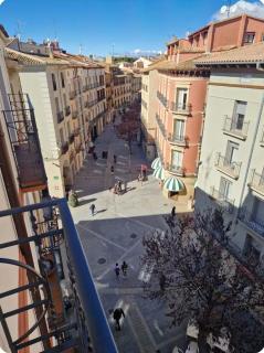 Gran piso en el centro de Huesca - Huesca - 8