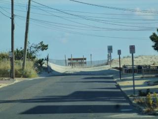 Ocean Side, Single Family Home In Brighton Beach, Wifi, 36236 - Brighton Beach - 9