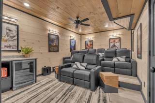 Smith Creek Resort - 4