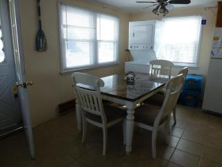 Ocean Block, Brant Beach, Wifi, Covered Porch, Washer Dryer, 3 Bedroom-Just Walk Up A Few House Lengths And Long Beach Islands Pristine White Sandy, - 8
