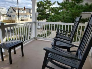 Wifi, Decks, Rooftop Deck, Beach Badges, Beach Chairs, Ocean Side Reverse Living Home Only Third 3Rd From The Beach Brant Beach, 12578 - Brant Beach - 2
