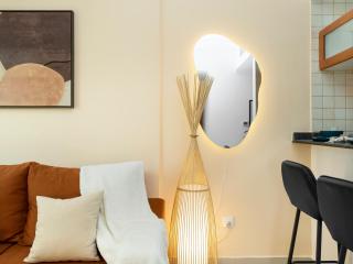 Luxurious Home in the heart of Dubai Marina - 4