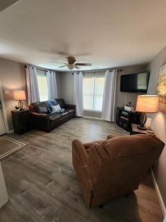 Quaint Farmhouse - Branson West - 8