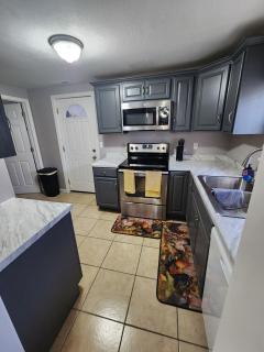 Quaint Farmhouse - Branson West - 7