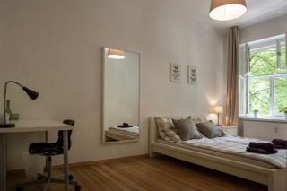 Sunny Apartment in Prenzlauer Berg - Berlim - 2