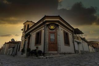 Orama Suite & Spa - 8