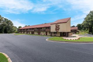 Red Roof Inn Hickory - Hickory - 8