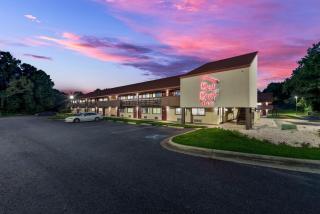 Red Roof Inn Hickory - Hickory - 4