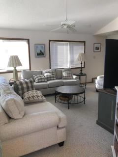 Great Value - Oceanside Raised Ranch, Location Is Perfect For Walking To Beach, Restaurants, Pizza, Ice Cream Or Coffee, 13419 - 7