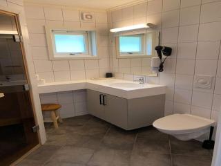 Spacious bungalow in Kinsarvik with Sea View - Kinsarvik - 6