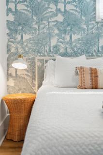 Folliday Inn - The Runabout - Room 12 - Folly Beach - 8