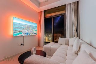 Elegant 2BR - 10 Min to Dubai Mall & Burj Khalifa at Aykon City By ĀYA Boutique - 4