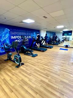 Vibrant studio - 15m to marina - 7