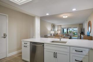 Stunning Beachfront Residence at The Sanibel Inn- Resort Amenities Included! - Sanibel - 7
