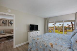 Stunning Beachfront Residence at The Sanibel Inn- Resort Amenities Included! - Sanibel - 3