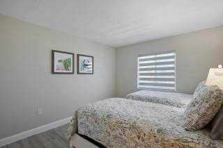 Stunning Beachfront Residence at The Sanibel Inn- Resort Amenities Included! - Sanibel - 1