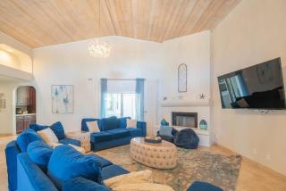 Cave Creek- Basketball Putt Putt Pool & Games - 7