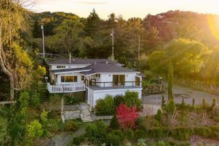Modern Sonoma Stay w Spacious Deck Views Prime Location Bennett - Santa Rosa - 0