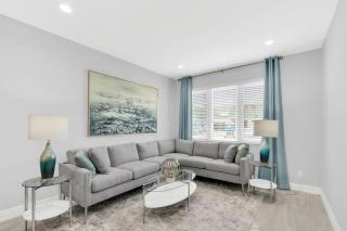 SUPER STYLE - 7BDRs 8BAs - LUX FINISHINGs & POOL - Davenport - 1