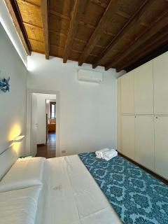 StayEasy Marghera3 - Milanese Style - City center - Milan - 2