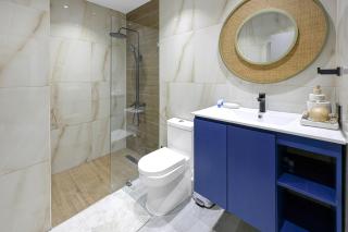 504 New, Fantastic Rooftop with Private Jacuzzi - 1