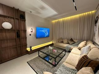 Luxurious bedroom and living,smart entry - Riade - 0