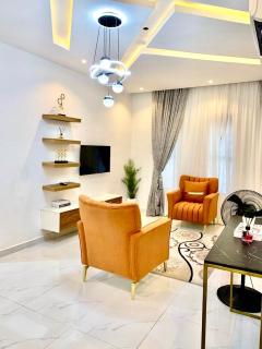 Kayz luxury suites - Olowoira - 2