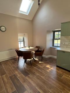 Jackos Cottage - - 3