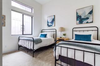 2 Bedroom Home Near NAU and Pine Canyon - 1