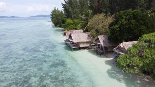 Coco Huts Guest House - Waisai - 7