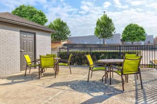 Hawthorn Extended Stay by Wyndham Bedford - Dallas - Bedford - 1