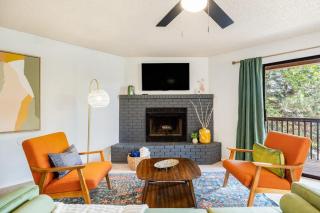 Mid-Century Flagstaff Mtn Condo - 5