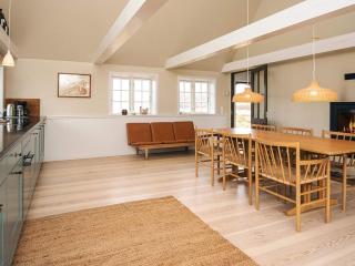6 person holiday home in Fanø-By Traum - 5