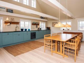 6 person holiday home in Fanø-By Traum - 8