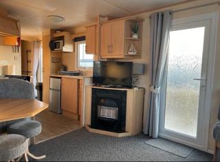Promenade park 8 Berth caravan next to the beach entrance, WIFI included - Ingoldmells - 3